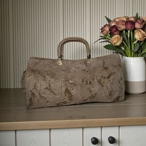 Two Nine Unique Retro Style Top-Handle Bag With Crinkled Leaf-like Pattern
